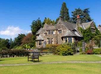 Cragwood Hotel